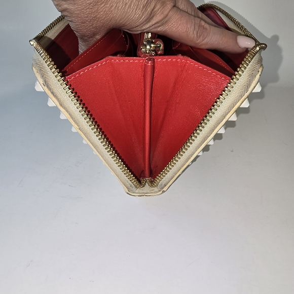 Louboutin Panettone Leather Wallet - Picture 4 of 13